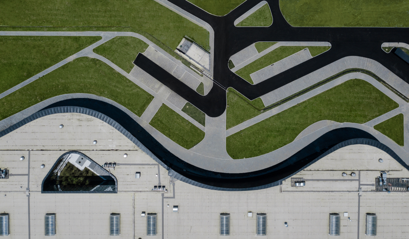 Illustration for article titled Polestar Moves To Chengdu, Becomes Automaker, Builds Coolest House On The Block
